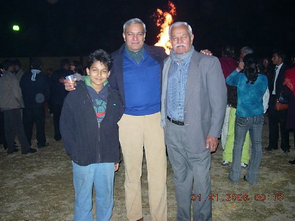 Kerr Boys all - Pat Kerr with son Raoul and Dad General Eric Kerr - Dehradun 1st Jan 2006